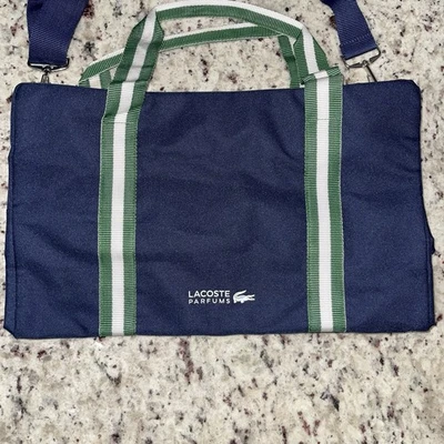 Bolso de Lona Lacoste Parfums Weekender Azul Marino Blanco y Verde Asas a Rayas Foto 1 de 4