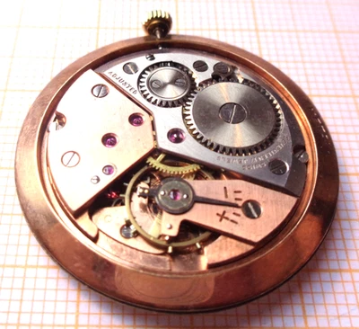 Älteres Armbanduhr Werk Handaufzug Peseux 330 gangbar XX25 - Image 1 of 2