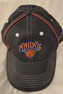 New NY Knicks Garden Of Dreams Ash Grey Adjustable Cap Hat MSG SGA - Image 1 of 4
