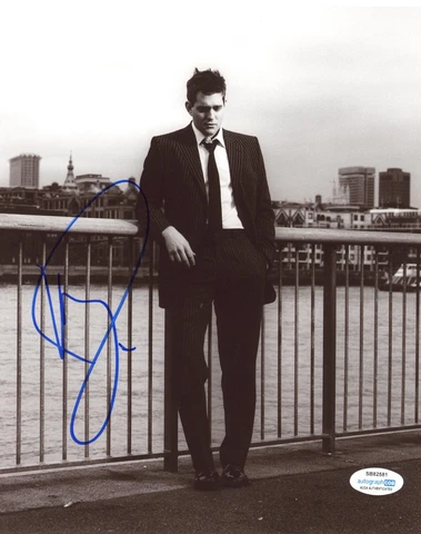 Michael Buble Signed 10x8 Photo AFTAL#217 OnlineCOA Cover