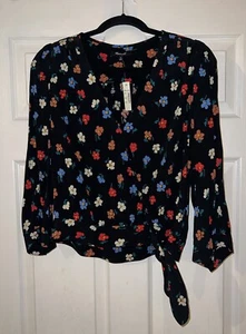 Madewell Wrap Top Women's Size Medium Black Pressed Flowers V Neck 3/4 Sleeves - Picture 1 of 4