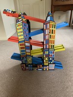 melissa and doug city ramp racing set