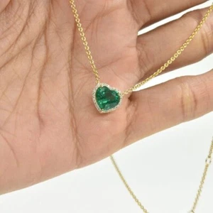 2Ct Simulated Emerald & Diamond Halo Heart Pendant Necklace Yellow Gold Plated - Picture 1 of 3