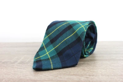 Corbata de cuello a cuadros de lana/rayón vintage de American Eagle Outfitters hecha en EE. UU. Foto 1 de 4