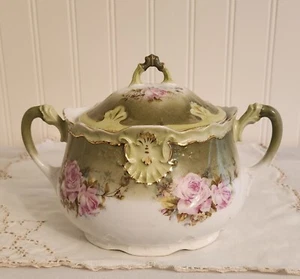 Antique Biscuit Cracker Jar Pink Cabbage Roses On Green & White W/ Gold Trim - Picture 1 of 14