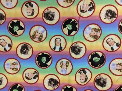 De Colección Acolchado Tesoros Tela MAGO DE OZ Dorothy Judy Guirnalda Toto Bruja BTHY Foto 1 de 3