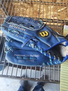 Wilson OS2 A9863 Cowhide Leather Softball Glove Optima Silver Series RHT - Picture 1 of 5