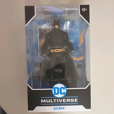 Figura de acción McFarlane DC Multiverso Batman Comienza 7 pulgadas Cartón Daño Foto 1 de 2
