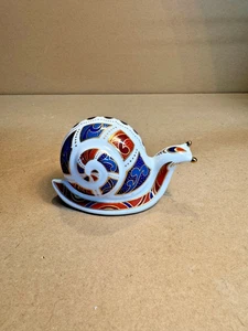 Imari Bone China SNAIL Paperweight Japan Garden bugs - Picture 1 of 10
