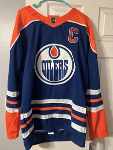 Edmonton Oilers Connor McDavid Jersey Size XL Adidas (sewing blemish See pics) - Picture 1 of 6