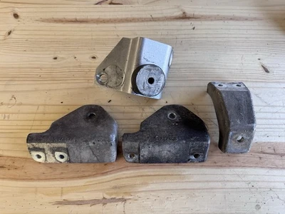 Arctic Cat 99-02 ZRT/THUNDERCAT ENGINE MOTOR MOUNT BRACKETS - Image 1 of 2