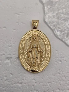 Colgante Virgen María Medalla Milagrosa Plata de Ley 925 Oro 18K Corazones Sagrados - Imagen 1 de 3