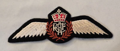 Royal Canadian Air Force RCAF Pilot Wings Uniform Patch Badge WWII Replica - Image 1 of 2