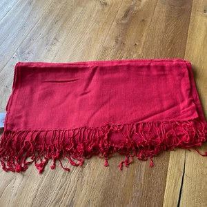 Esprit Schal Pashmina Länge 200 cm Breite 90 cm Rot Fransen Neu - Bild 1 von 4