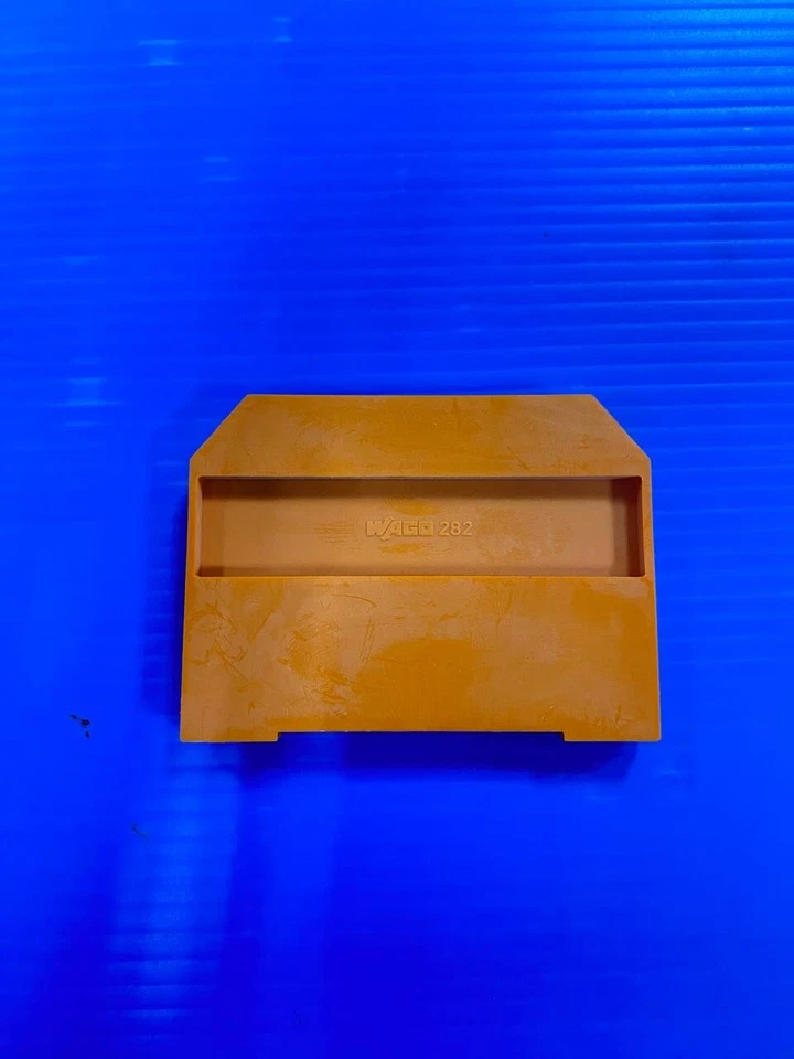 END PLATE TERMINAL BLOCK - Image 1 of 1