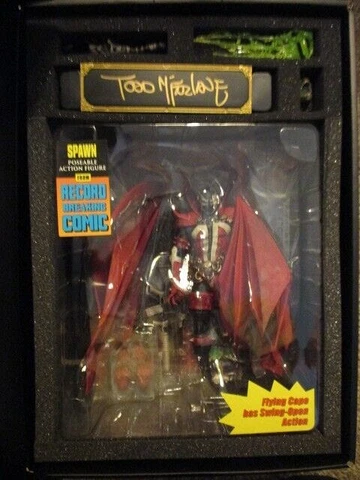 McFarlane Spawn Kickstarter CLASSIC SPAWN  7" Figure  Gold Autograph  2020 Cover