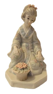 Arnart Conte Geisha Woman Sakura Porcelain Japanese Garden Music Box VTG Figure - Picture 1 of 7