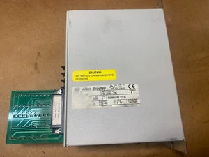 AB Ultra 3000 Servo Drive  2098-DSD-005 ser B w/2090-U3BB-DM44 breakout board - Picture 1 of 4