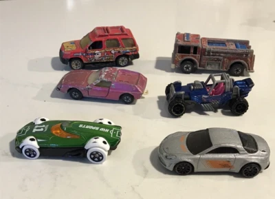 Hot Wheels Matchbox Lote De Colección De 11 Coches Camión De Bomberos Ferrari Sport Valor $59 Foto 1 de 4