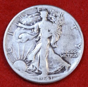 1941-P Walking Liberty Half Dollar 90% Silver Coin Circulated WL500 B1 - Picture 1 of 2