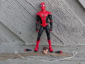 Marvel Legends Upgraded Suit Spider Man Peter Parker MCU Walmart Excl Complete - Bild 1 von 2