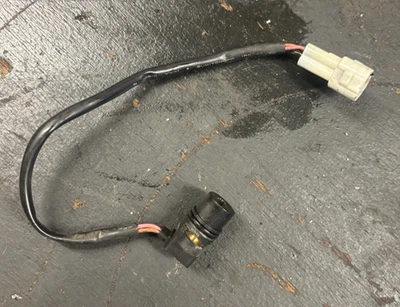 Yamaha YZF-R6 2007 2C0 sensor de velocidad 4WM-83755-01 Foto 1 de 3