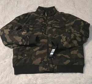 Tommy Hilfiger Herren Bomberjacke Water Resistant Filled XL Camouflage Taschen - Bild 1 von 8