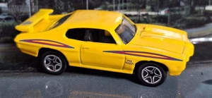 Matchbox '70 Pontiac GTO Judge #64 Lemon Yellow 1998 loose - Picture 1 of 3