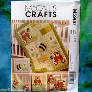 McCall's 5900 Kinderzimmer Decke Kissen Spielzeug Lätzchen Bär Schnittmuster Vintage ungeschnitten - Bild 1 von 1