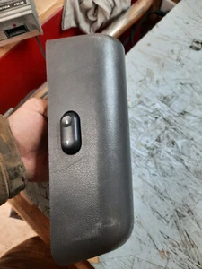 2004-2005 FORD EXPLORER SPORT TRAC PASSENGER REAR WINDOW SWITCH OEM 04-05 - Picture 1 of 2