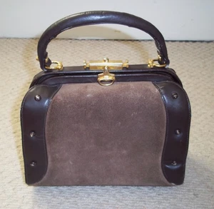 EXQUISITE VINTAGE 1960's SMALL BOXY CHOCOLATE BROWN SUEDE & LEATHER HANDBAG - Picture 1 of 6