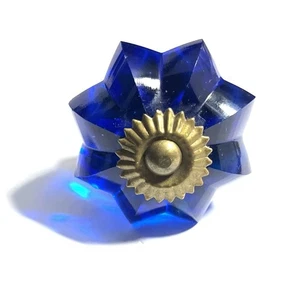 Vtg Cobalt Blue Glass Cabinet Knob Drawer Pull Antique Brass Flower Starburst - Picture 1 of 11