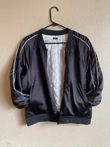 Brandy Melville Black Bomber Jacket White Quilted Lining Pockets One Size - Picture 1 of 16