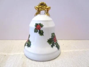 Lefton Christmas Holly Berry Porcelain Bell 02090 Japan - Picture 1 of 6