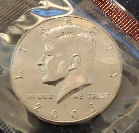 2003-D Kennedy Half Dollar Uncirculated in original cello mint holder Cover