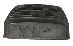 ROTAX SKI-DOO 420 813 850 VINTAGE SNOWMOBILE CYLINDER HEAD FITS 72 398 GOOD USED - Picture 1 of 8