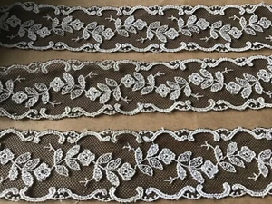 9 1/2 YDS VINTAGE GORGEOUS ECRU COTTON FLORAL EMBROIDERED ON BLACK POLY NET - Picture 1 of 4
