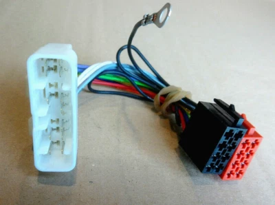 Radioanschlußkabel Adapter Isuzu Rodeo -Iso ACV 1161-02  neu - Bild 1 von 2