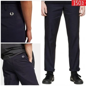 PANTALÓN FRED PERRY CLÁSICO SARGA AZUL MARINO DOBLE PUNTA EN LA PIERNA PLIEGUE TALLA 30-L PRECIO DE VENTA SUGERIDO POR EL FABRICANTE 100 £ - Imagen 1 de 9