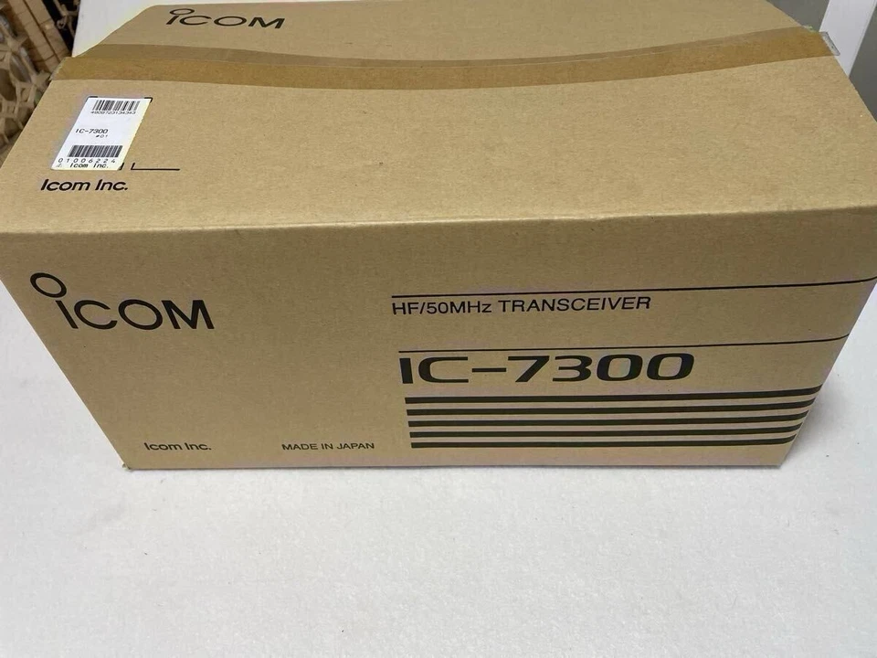 Equipo de monitoreo serie ICOM 7300 100V JP con unidad paso a paso/abajo NTI-200