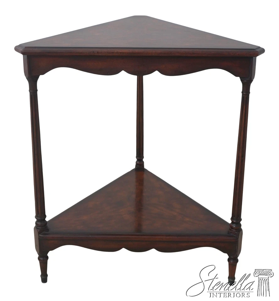 L70888: ТЕОДОР АЛЕКСАНДР фигурный угловой стол из красного дерева - Изображение 1 из 4