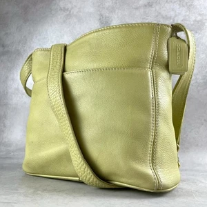 Vintage COACH USA 4924 Lime Green Pebbled Leather Shoulder Crossbody Bag #119 - Picture 1 of 10