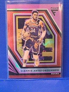 Giannis Antetokounmpo  2022-23 Flux Red #98 Bucks