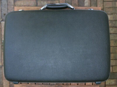 Vintage American Tourister Briefcase Tiara Hard Case Gree Retro Luggage 18 X 13 - Image 1 of 4