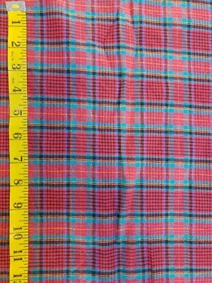 Tela tejida a cuadros 3 yardas X 44 muy suave posiblemente rayón Foto 1 de 3