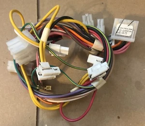 Kenmore Whirlpool Refrig. Control Box Wire Harness - W10417924 - Picture 1 of 5