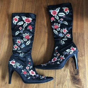 Vintage Details Stiefel mit bestickten Blumen Größe 7 1/2 - Bild 1 von 12