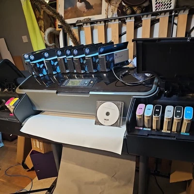 HP Designjet Z2100 Canvas Photo CAD Poster Sign printer large format poster - Image 1 of 4