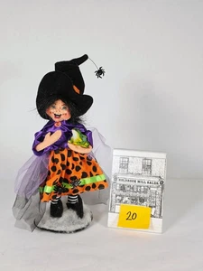 Annalee • 10" Dotty Witch Holding Frog # 301510A • 75th Anniversary • 2010 - Picture 1 of 8