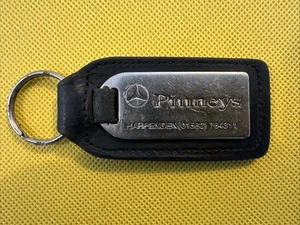 ORIGINAL MERCEDES HAUPTHÄNDLER AUTO SCHLÜSSELANHÄNGER SCHLÜSSELRING LEDER & METALL HARPENDEN - Bild 1 von 6